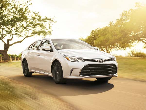 Top 3 Brand: इस ब्रांड की कार है दुनिया की सबसे मंहगी कार