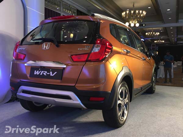 Honda WR-V को लोगों ने दिया शानदार रिस्पांस, प्राप्त हुई 18,000 बुकिंग