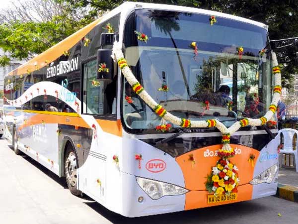 Hyundai ने किया अपनी ऑल इलेक्ट्रिक बस का खुलासा