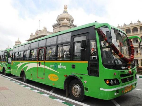 टाटा मोटर्स ने बंगलुरू ट्रांसपोर्ट को दिया 30 बसों का उपहार