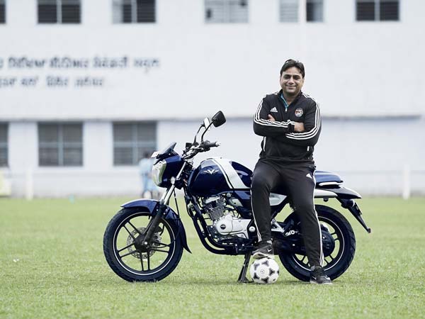 गुरु 'गुरमंगल दास गुरु 'गुरमंगल दास