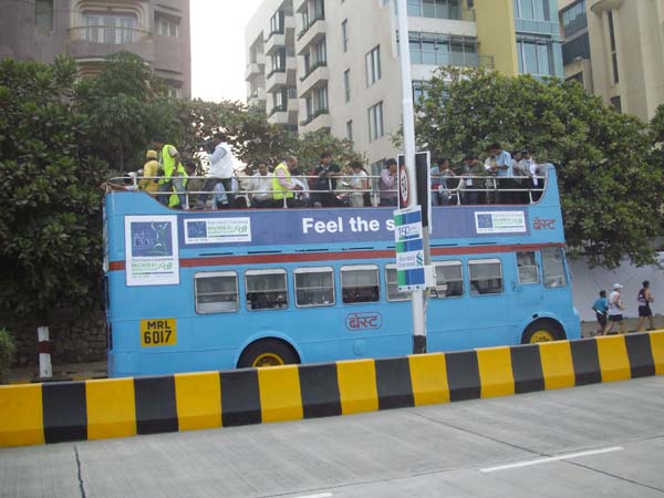 ईंधन बचाने की योजना के तहत डबल डेकर बसें चलाएगी सरकार