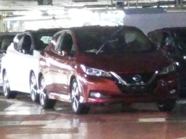लॉन्चिंग से पहले लीक हुई निसान की इलेक्ट्रिक लीफ की इमेज