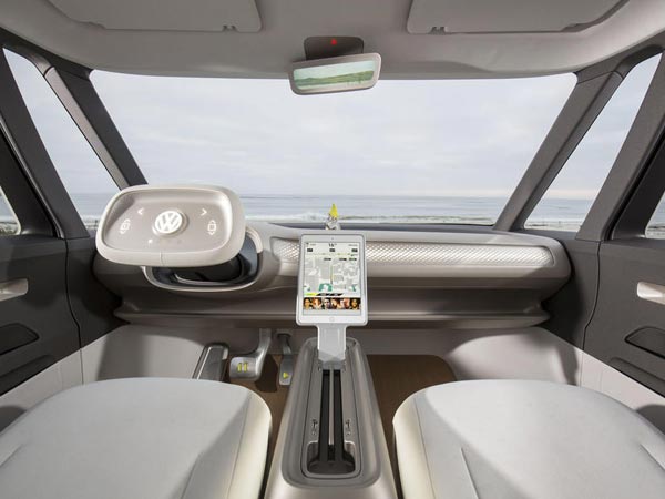 फोक्सवैगन आईडी बज कांसेप्ट ने की प्रोडक्शन में इन्ट्री, 2022 में होगी लॉन्च