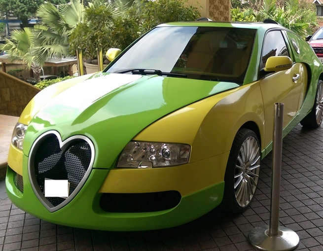 ऑखें खोल देगीं बाबा के कारों का कलेक्शन, काली कारों से होता था यह टोटका