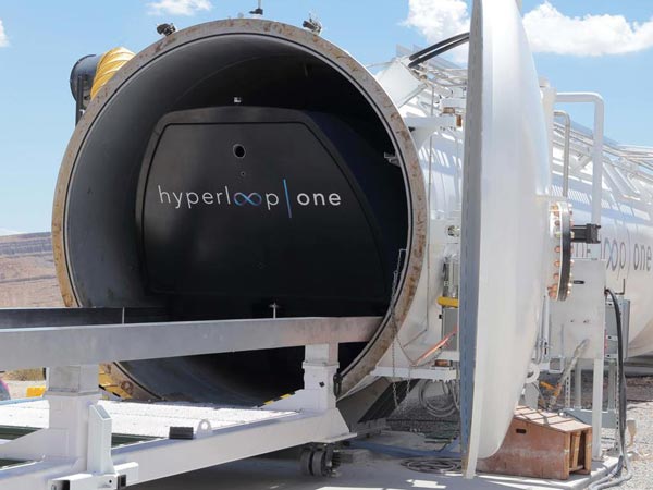 चीन में एयरोप्लेन से भी तेज चलेगी ट्रेन, 4000 किमी/घंटा होगी रफ्तार चीन में एयरोप्लेन से भी तेज चलेगी ट्रेन, 4000 किमी/घंटा होगी रफ्तार