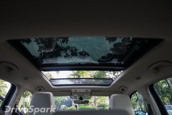 फॉर्च्यूनर को टक्कर देने लॉन्च हुई स्कोडा कोडियाक, जानें कीमत, फीचर और स्पेफिकेशन.