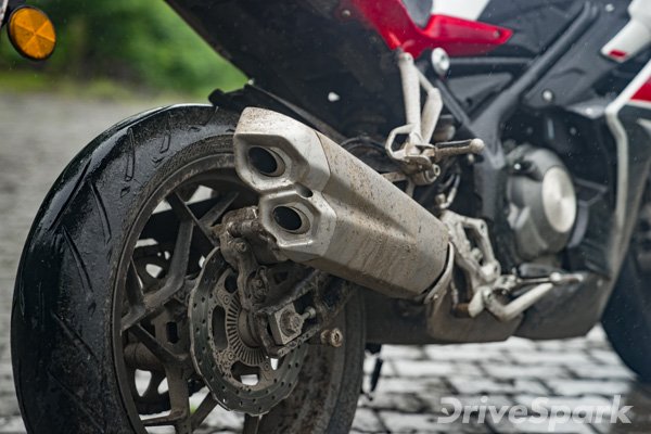 रिव्यूः परफार्मेंस और डिजाइन का पूर्ण पैकेज है बेनेली 302आर 