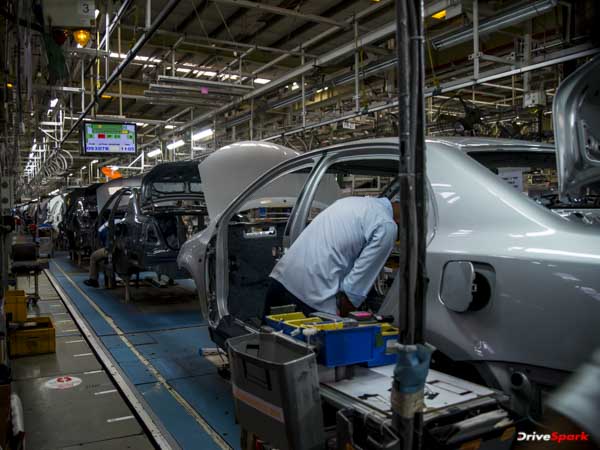 फॉक्सवैगन डीजलगेट के बाद अब इस स्कैंडल से ऑटो वर्ल्ड में मची सनसनी