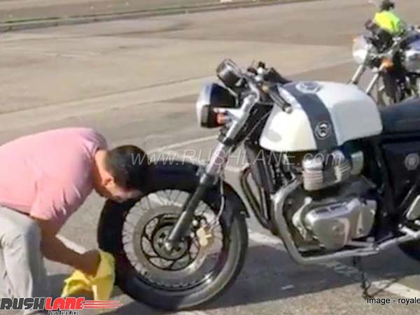 क्रोम फ्यूल टैंक के साथ स्पॉट हुई नई रॉयल एनफील्ड इंटरसेप्टर 650