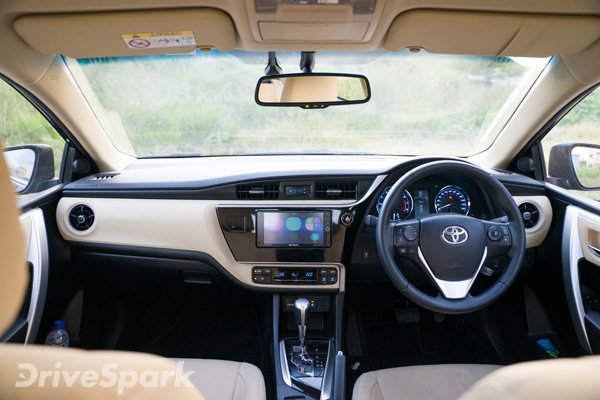 रिव्यूः अपने सेगमेंट का अब भी लीडर है टोयोटा कोरोला ऑल्टिस