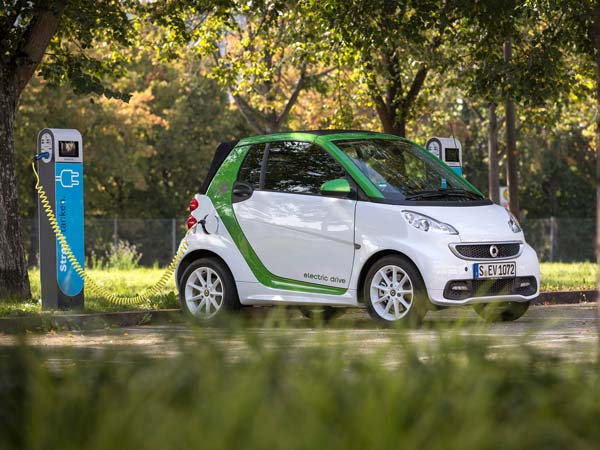 Mahindra Car Will Provide Car Facility