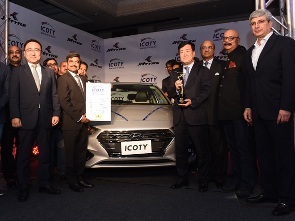 नई हुंडई वर्ना को मिला भारतीय कारों का सबसे बड़ा पुरस्कार