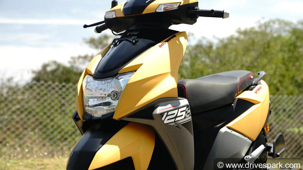 टीवीएस NTorq 125 रिव्यु: एक प्रीमियम स्पोर्टी स्कूटर जिसकी कीमत सिर्फ 58,750 रुपए