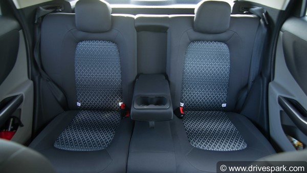 टाटा नेक्सन XZ वेरिएंट भारत में लॉन्च; कीमत 7.99 लाख रुपए से शुरू