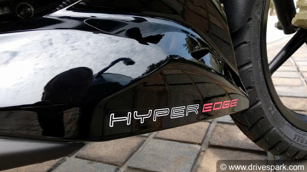 2018 टीवीएस Apache RTR 160 4V वी के बारे में वो सब कुछ, जो आपको जानने की जानना चाहिए