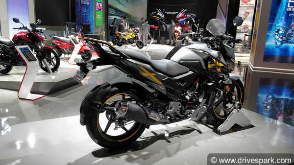 होंडा X-Blade की पॉच महत्वपुर्ण बातें जो आपको जरूर जाननी चाहिए