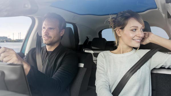 मोशन सिकनेस को ठीक करने के 10 सबसे कारगर उपाय - अब बिना किसी टेंशन निकलें अपने सफर पर