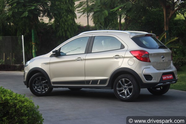 फोर्ड फ्रीस्टाइल टॉप फीचर्स: नया पेट्रोल इंजन, Sync3, TCS, ARP के साथ और भी बहुत कुछ