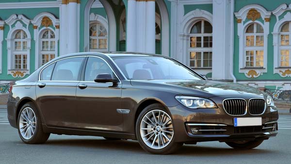 बर्थडे बॉय सचिन तेंदुलकर का शानदार सफर; मारुति 800 से फरारी मोडेना तक