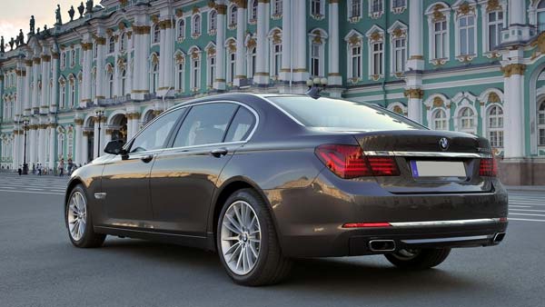 बर्थडे बॉय सचिन तेंदुलकर का शानदार सफर; मारुति 800 से फरारी मोडेना तक