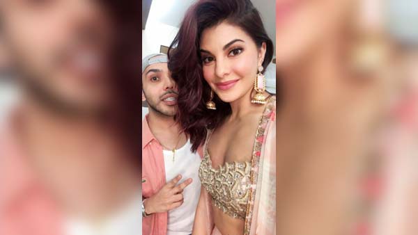 बॉलीवुड एक्ट्रेस जैकलिन फर्नांडिज ने अपने मेकअप आर्टिस्ट को इतने लाख की कार बर्थडे गिफ्ट कर दी