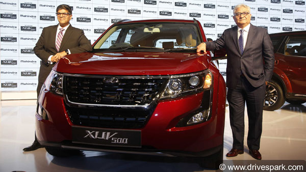 2018 महिंद्रा XUV 500 के सभी 10 वेरिएंट; पूरे डिटेल में