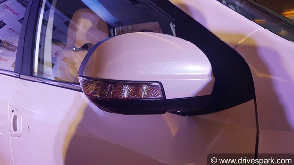 2018 महिंद्रा XUV500 से जुड़ी वो 5 खास बातें जो आपको जरूर जाननी चाहिए