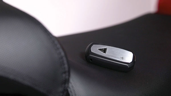 17 लाख रुपए की कीमत वाली सुपर एडवेंचरस बाइक भारत में लॉन्च - देखें एक नजर