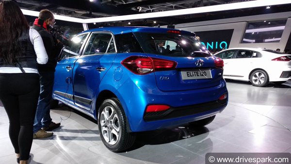 मोस्ट पॉपुलर का हुंडई एलिट i20 का CVT वर्जन भारत में लॉन्च मोस्ट पॉपुलर का हुंडई एलिट i20 का CVT वर्जन भारत में लॉन्च