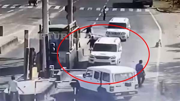 ये सीन किसी फिल्मी नाटक से कम नहीं - देखें विडियो