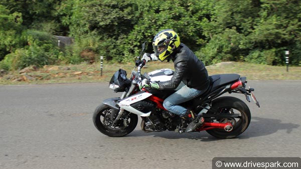 बाइक के टायर में नाइट्रोजन हवा भरने के फायदे