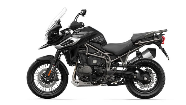 17 लाख रुपए की कीमत वाली सुपर एडवेंचरस बाइक भारत में लॉन्च - देखें एक नजर