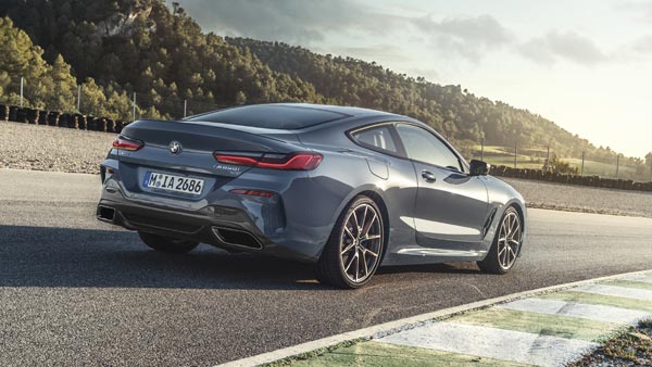 आ रही है BMW 8 Series M850i, 3 सेकेंड में 100 Km/ph की रफ्तार से भरेगी फर्राटा