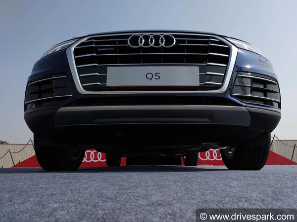 न्यू जनरेशन Audi Q5 का पेट्रोल वेरिएंट इसी महिने होगी लॉन्च - जानें डिटेल्स