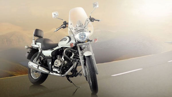 लांग ड्राइव के लिए 250 सीसी के अंदर की टॉप 5 सबसे बेहतरीन बजट बाइकें 