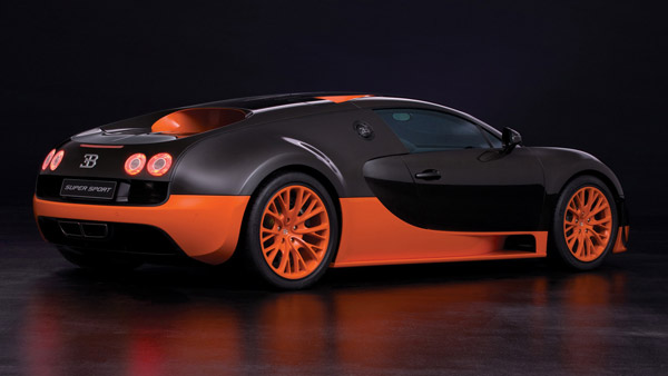 दुनिया की सड़कों पर राज करने वाली वो 5 लग्जरी कारें जिन्हें भारतीयों ने नकारा