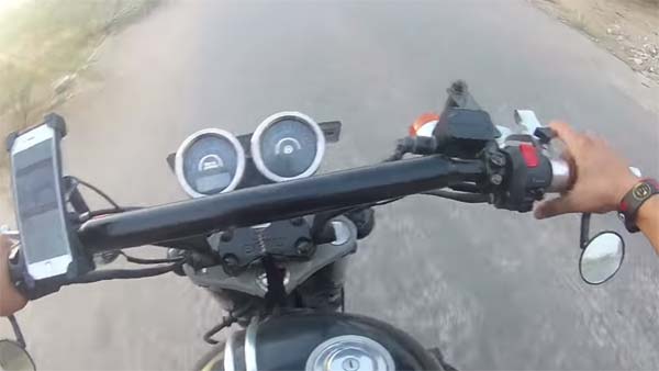 देखिये, महज 30 रुपये में बाइक में लगाया ये शानदार फीचर