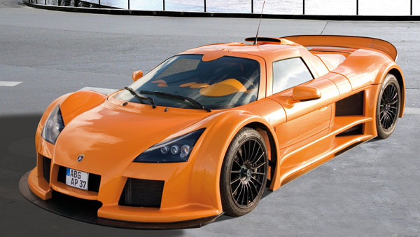 दुनिया की सड़कों पर राज करने वाली वो 5 लग्जरी कारें जिन्हें भारतीयों ने नकारा