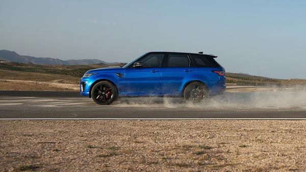 Range Rover की इस बेहतरीन एसयूवी की बुकिंग शुरू, जानिए खास बातें