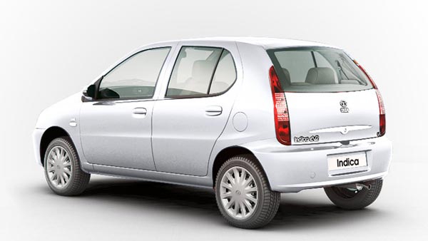 वो 10 कारें जिन्होनें दशकों तक किया देश की सड़कों पर राज, कुछ तो आज भी हैं बेताज बादशाह 