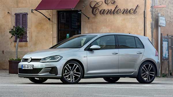 लॉन्च से पहले Volkswagen Golf GTD टेस्टिंग के दौरान हुई स्पॉट