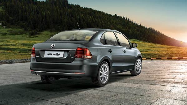 महज 10 लाख रुपये में देश की 12 दमदार कारें, जो देती हैं बेहतर परफार्मेंश