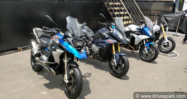 BMW की सबसे सस्ती बाइक G 310 R और G 310 GS की डिलेवरी जल्द होगी शुरू