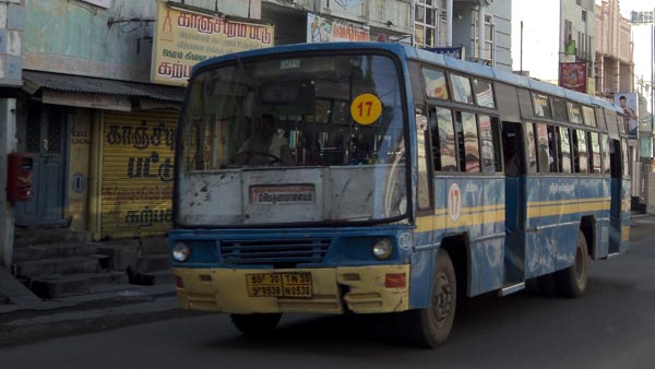 20 वर्ष पूर्ण हो जाने पर कबाड़ के भाव बिकेंगे कमर्शियल व्हीकल 20 वर्ष पूर्ण हो जाने पर कबाड़ के भाव बिकेंगे कमर्शियल व्हीकल