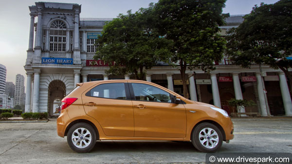 महज 10 लाख रुपये की कीमत में बेहतरीन सेफ्टी फीचर्स वाली कारें महज 10 लाख रुपये की कीमत में बेहतरीन सेफ्टी फीचर्स वाली कारें