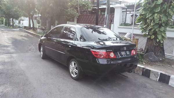 बड़ा धमाका: स्कूटर की कीमत में घर लाइये ये बेहतरीन लग्जरी कारें