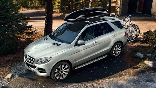 Gangs of Wasseypur की इस एक्ट्रेस ने खरीदी ब्रांड न्यू SUV Mercedes-Benz GLE