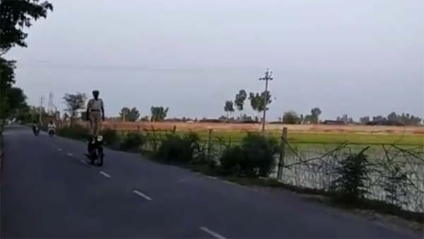 सीट पर खड़े होकर रॉयल एनफील्ड को दौड़ाई 84 किलोमीटर - देखें विडियो