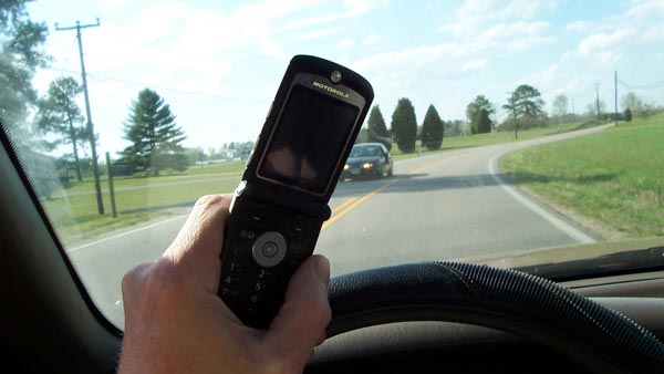 भारी ट्रैफिक जाम में ऐसे चलायें गाड़ी कभी नहीं होगी परेशानी भारी ट्रैफिक जाम में ऐसे चलायें गाड़ी कभी नहीं होगी परेशानी